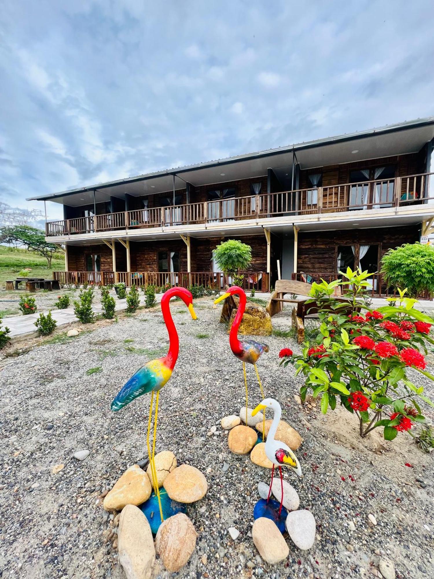 Hotel Luna Azul Tatacoa Вильявьеха Экстерьер фото